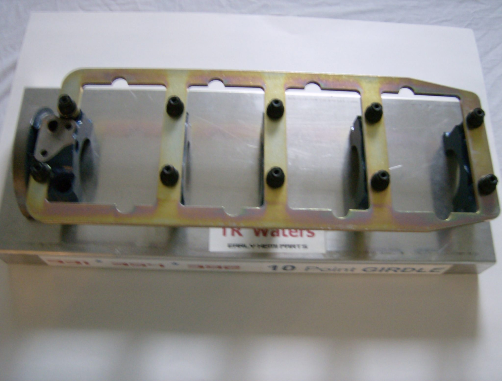 Chrysler 10 point Main Cap Girdle TR Waters